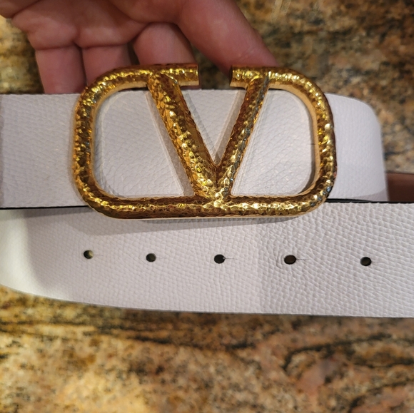 Valentino Garavani VLogo Signature reversible belt Size 70 - Picture 6 of 8